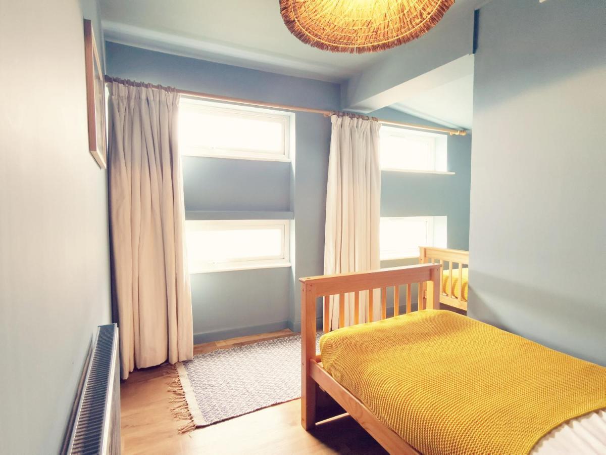 Holiday home La Mare- 3 Bed-sea View-trearddur Bay *