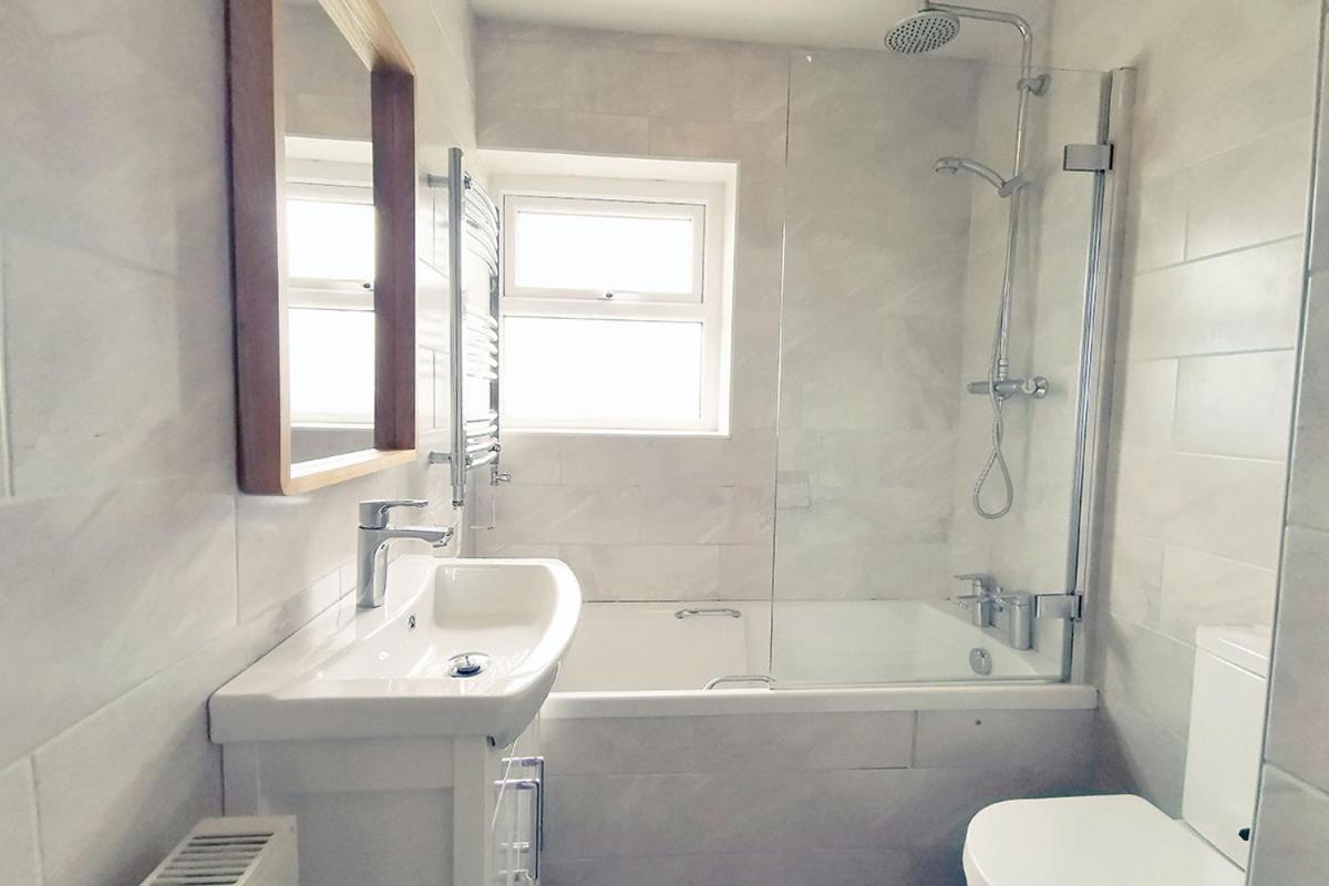 La Mare- 3 Bed-sea View-trearddur Bay * Trearddur