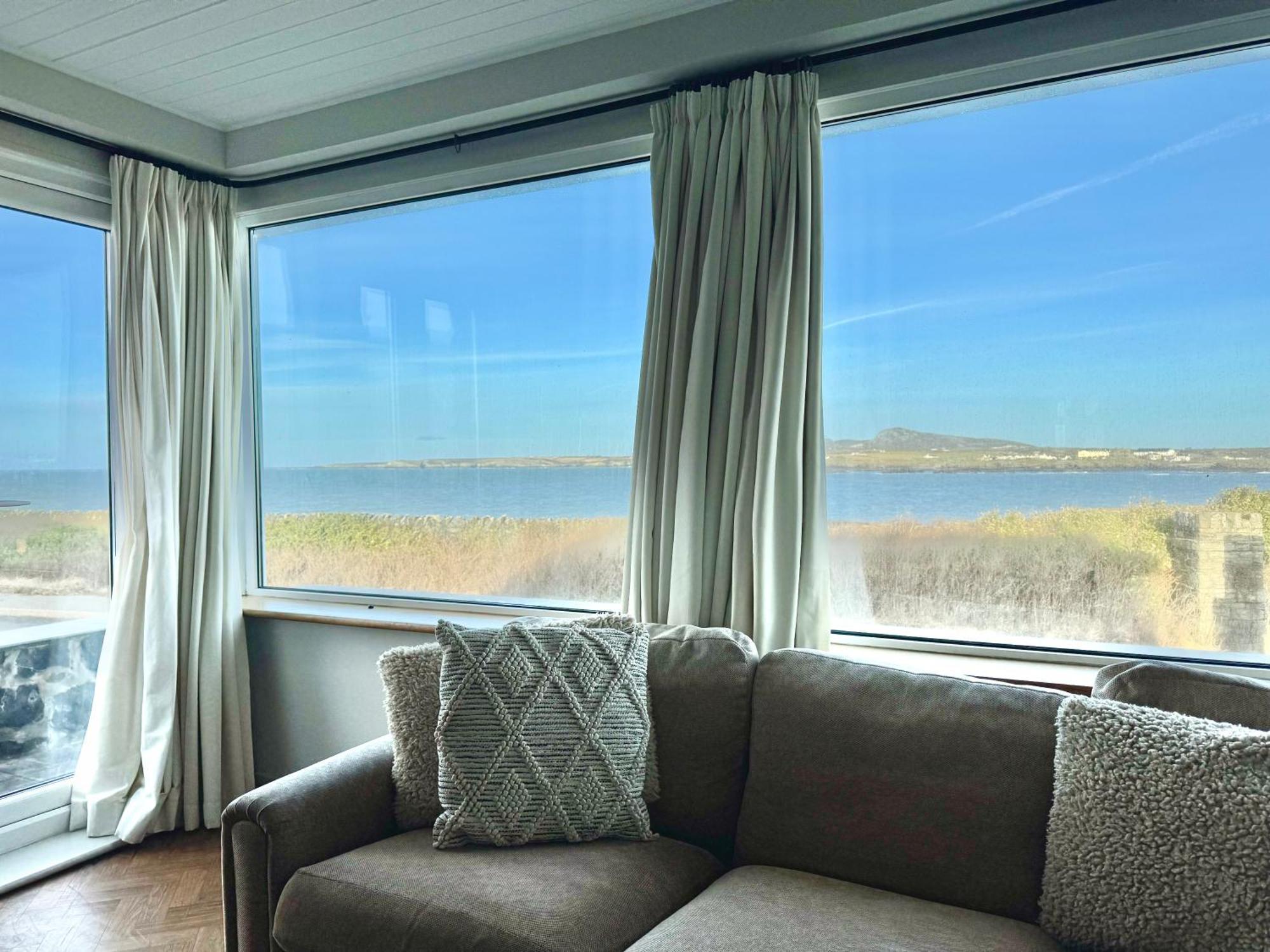 La Mare- 3 Bed-sea View-trearddur Bay Trearddur